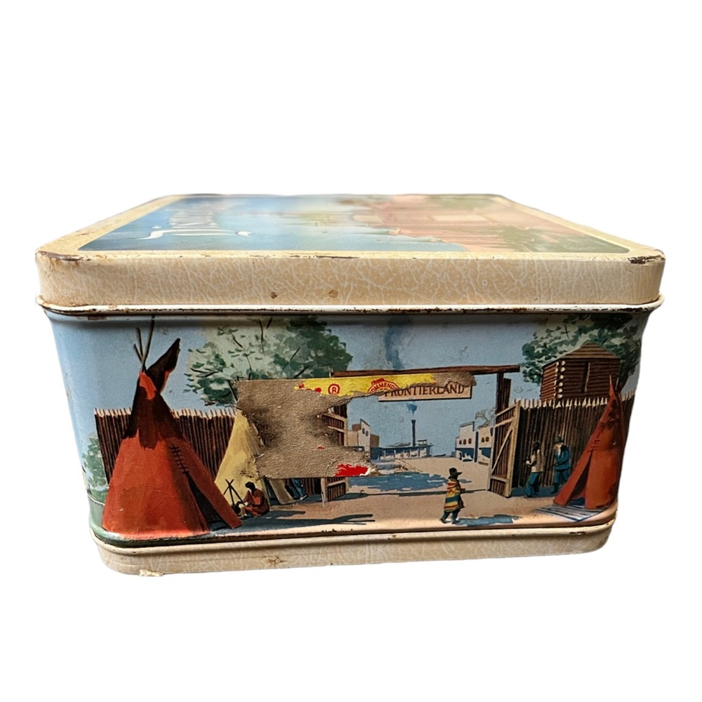 Vintage 1957 Disneyland Metal Lunchbox - Picture 5 of 7